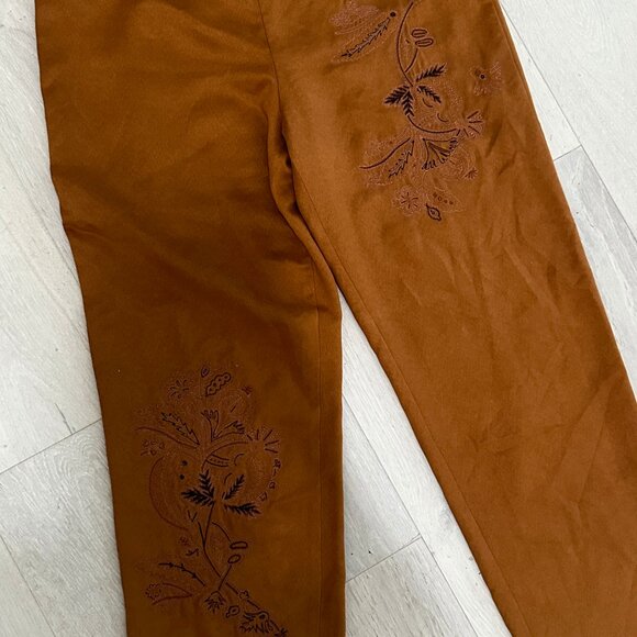 VTG Donna Morgan Womens 2 Piece Golden Faux Suede Embroidered Pant Suit SZ 12 - Picture 3 of 11